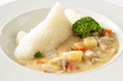 シャチライス　千葉県産ポークと冬野菜のクリームシチューソース<br> (スープ付)